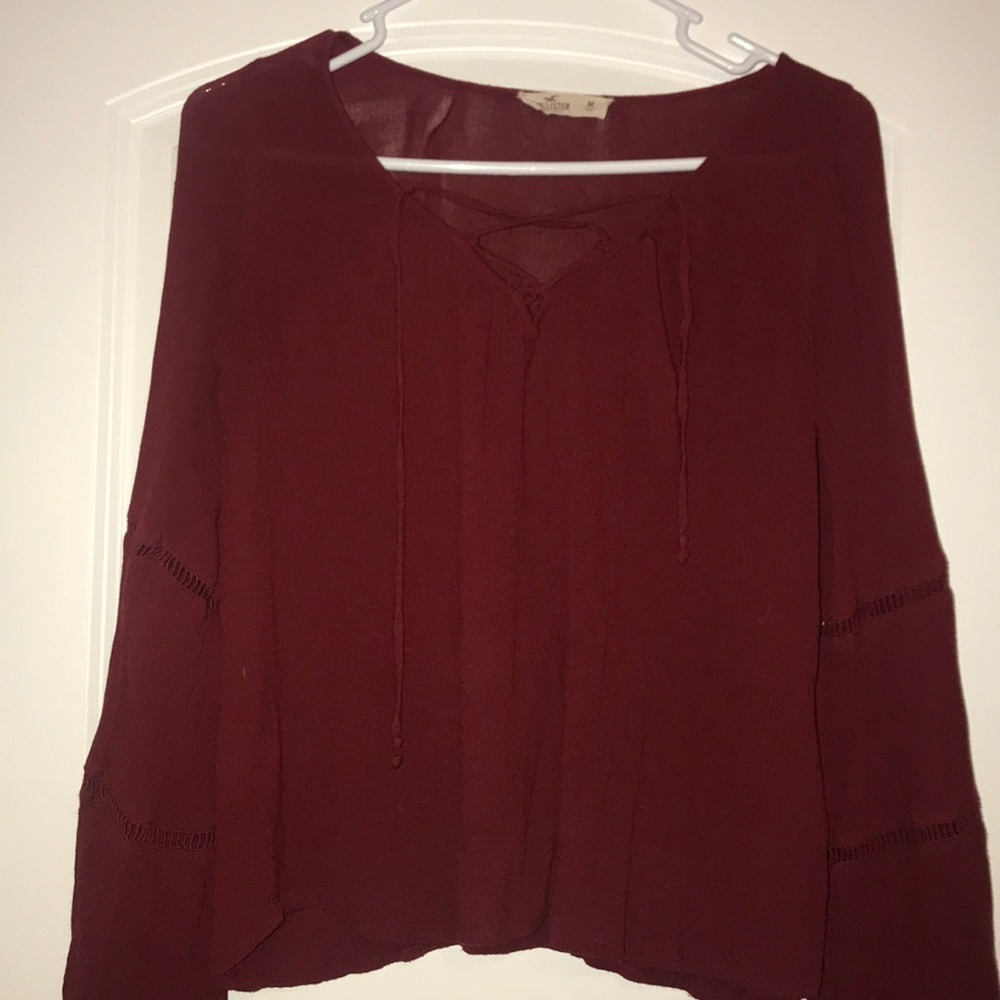 Adorable HOLLISTER red blouse
